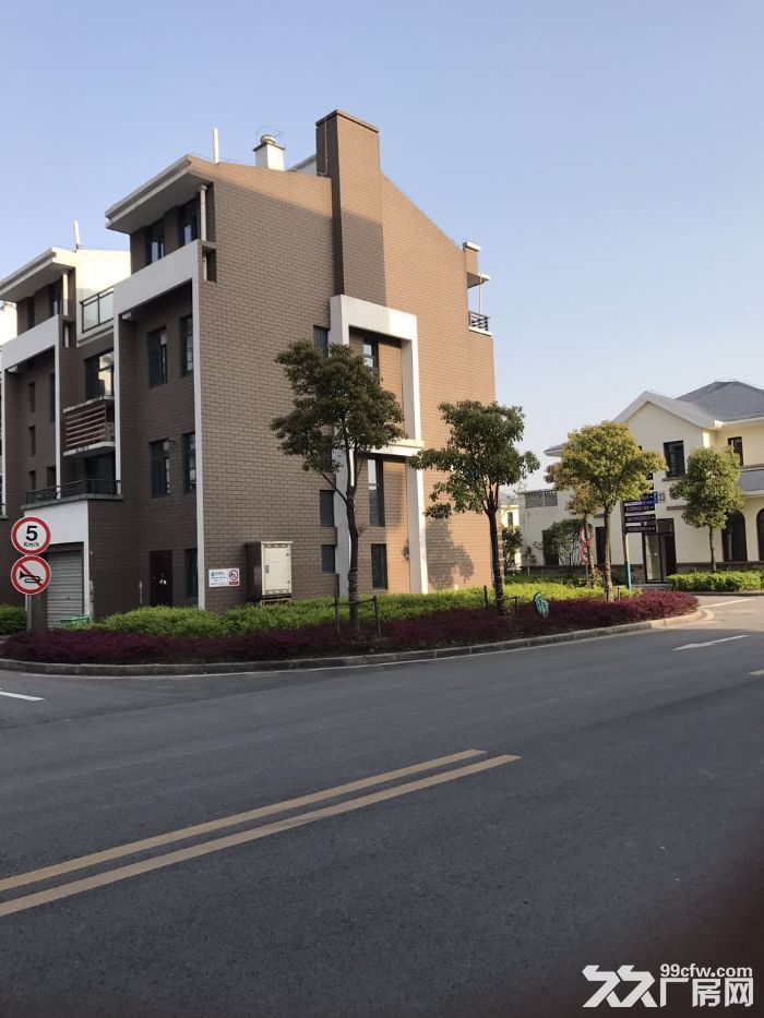 小印力推：青年电子商务产业园−−−多种户型−仓库−厂房−办公室出租-图2