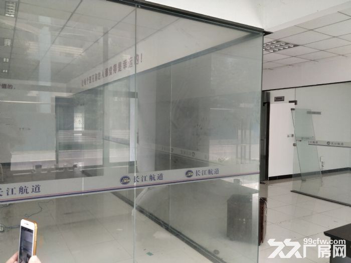 交通便利，节省成本，各大面积厂房在这里