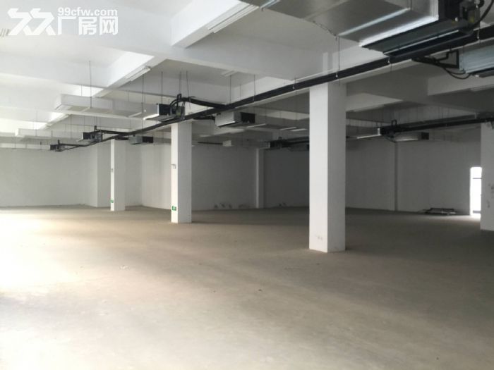 [优选推荐]805㎡ 标准化轻工厂房 园区直租 区位优越 配套完善 生产办公皆可